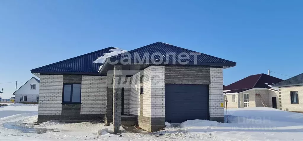 Дом в Алтайский край, Барнаул городской округ, пос. Бельмесево, ... - Фото 1