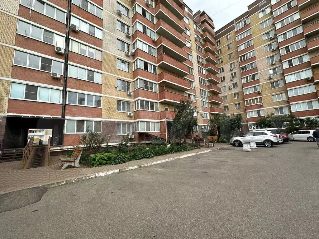 2-к. квартира, 60м, 4/10эт. - Фото 1