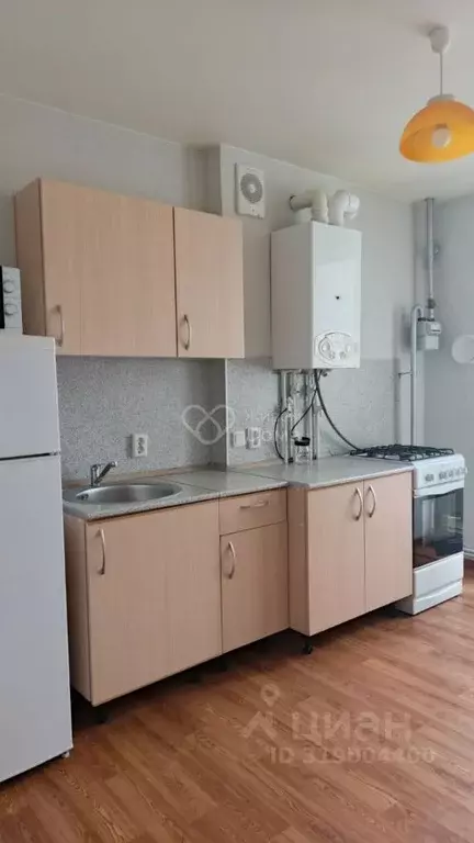 1-к кв. Волгоградская область, Волгоград ул. Добрушина, 28 (33.5 м) - Фото 0
