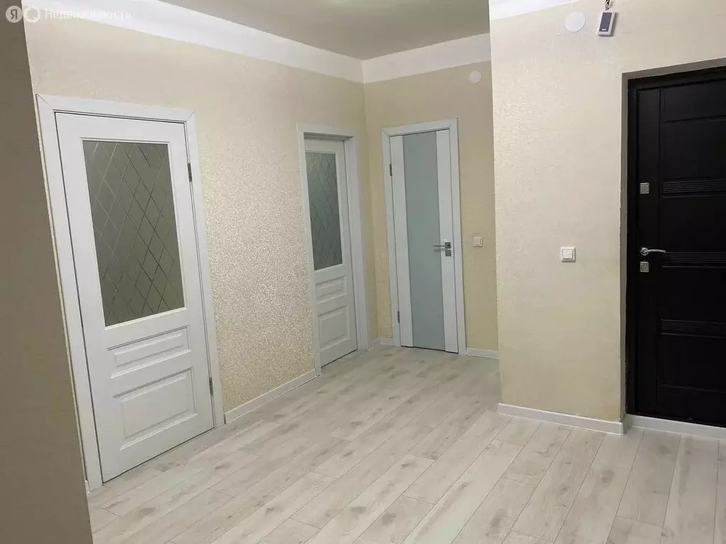 3-комнатная квартира: Якутск, улица Лермонтова, 102 (81 м) - Фото 2