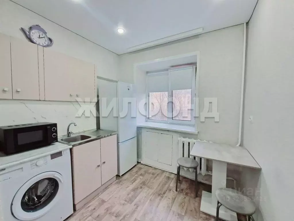 2-к кв. Хакасия, Абакан ул. Островского, 24 (42.9 м) - Фото 1