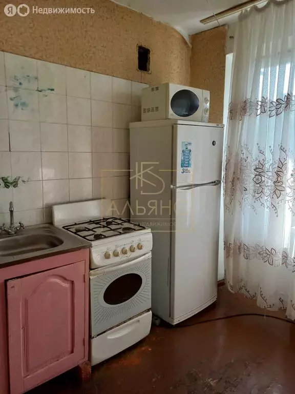 2-комнатная квартира: Владикавказ, улица Шмулевича, 14к1 (42 м) - Фото 1