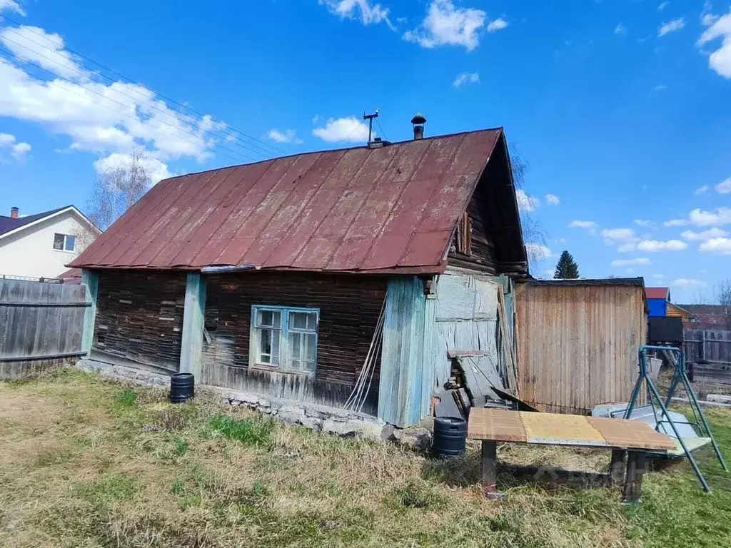 Дом в Свердловская область, Белоярский городской округ, с. Колюткино ... - Фото 0