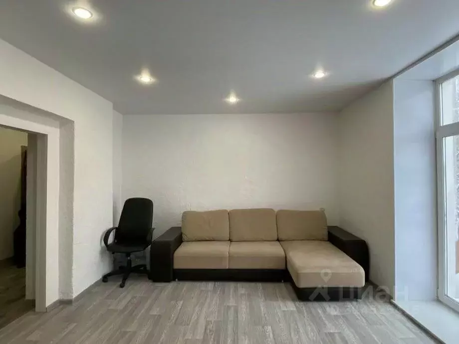 3-к кв. Пермский край, Березники ул. Олега Кошевого, 6 (72.4 м) - Фото 2