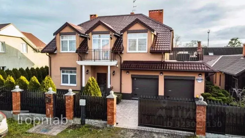 Дом в Калининградская область, Гурьевск Спортивная ул. (230 м) - Фото 1