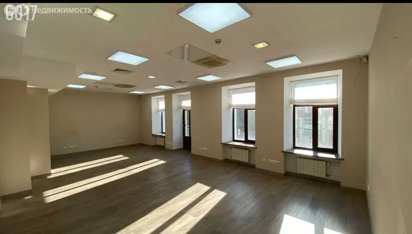 Офис (272 м) - Фото 1