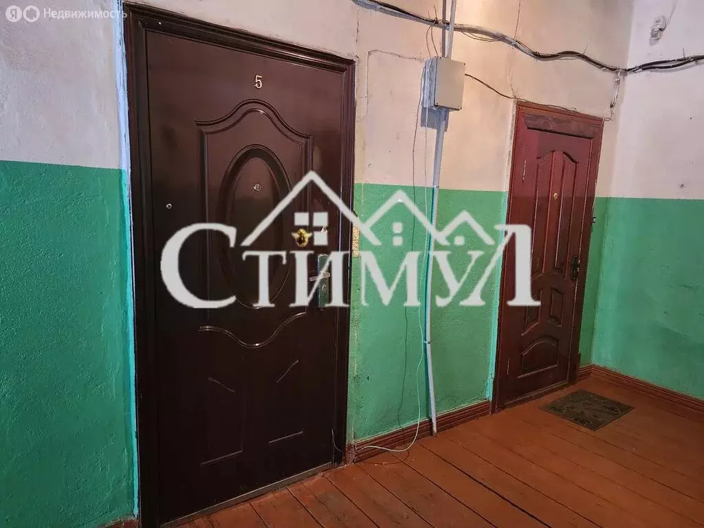 2-комнатная квартира: Сорск, улица 50 лет Октября, 28 (58.4 м) - Фото 2