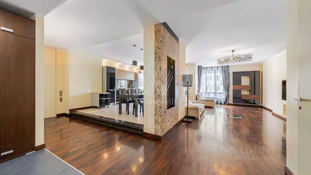 Квартира, 4 комнаты, 156 м - Фото 0