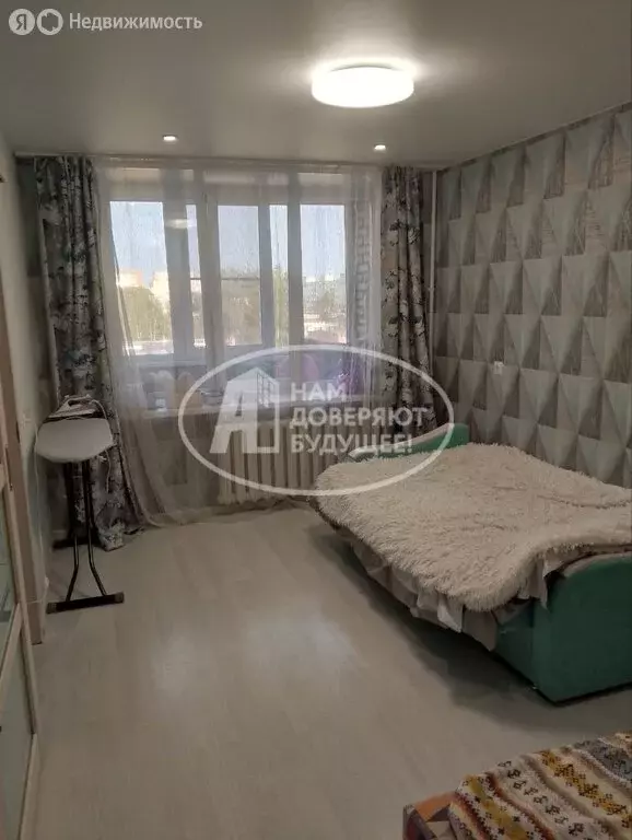 2-комнатная квартира: Глазов, улица Кирова, 65В (41.3 м) - Фото 1