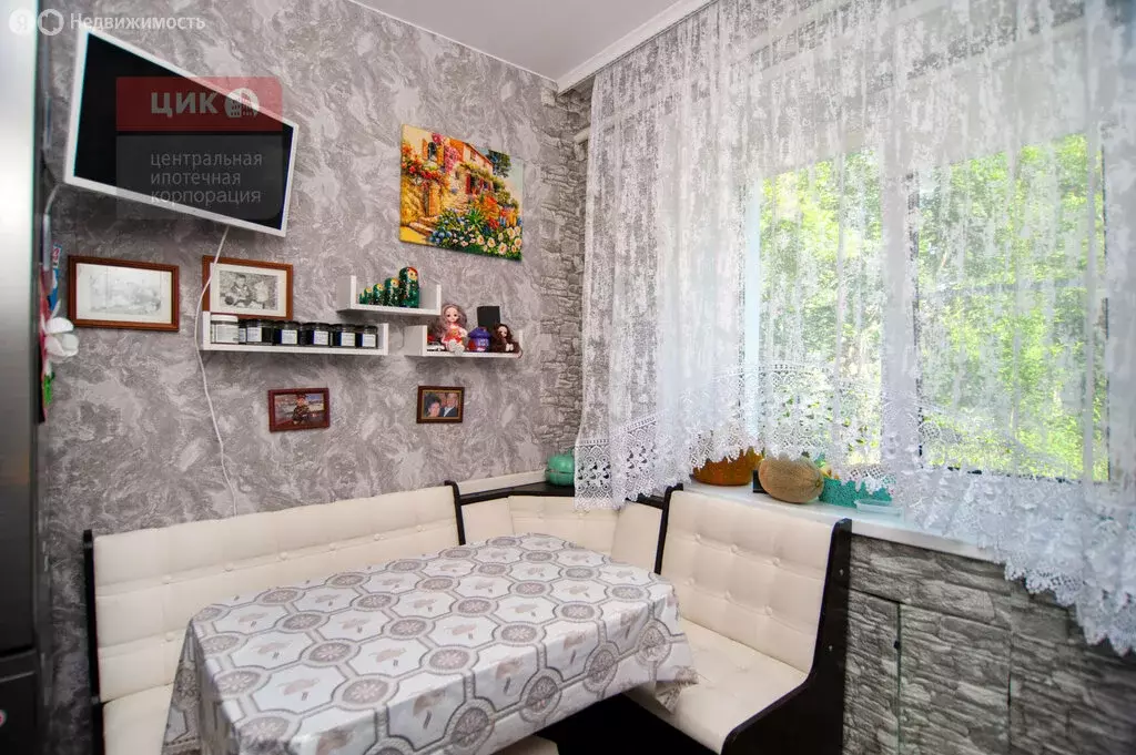 2-комнатная квартира: Вышетравино, 1 (40.8 м) - Фото 2