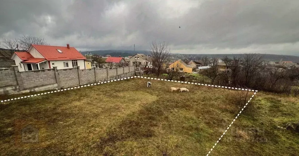 Участок в Крым, Симферопольский район, Добровское с/пос, с. Пионерское ... - Фото 1