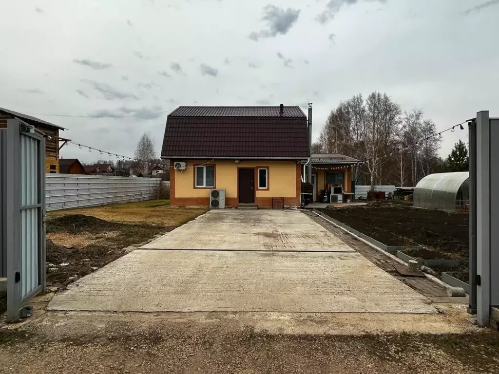 Коттедж в Красноярский край, Красноярск ул. 20-я Беловежская, 103 (126 ... - Фото 1