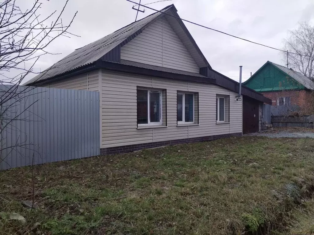 Дом в Свердловская область, Нижний Тагил ул. Монтажников, 42 (55 м) - Фото 1