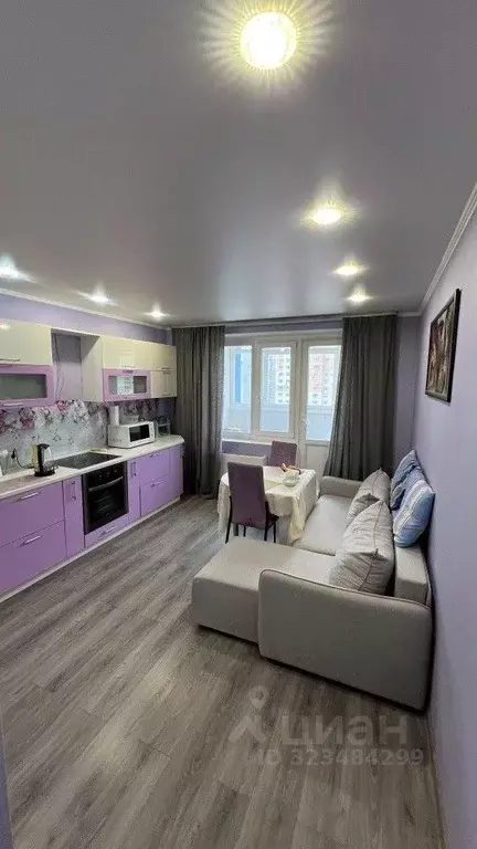 2-к кв. Тюменская область, Тюмень Кремлевская ул., 89 (66.0 м) - Фото 2