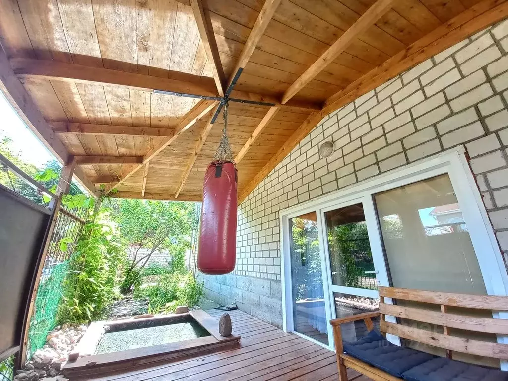 Дом в Краснодарский край, Гулькевичи ул. Лазуненко (202 м) - Фото 2