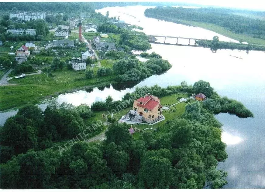 Дом в Новгородская область, Новгородский район, д. Савино Речная ул., ... - Фото 1