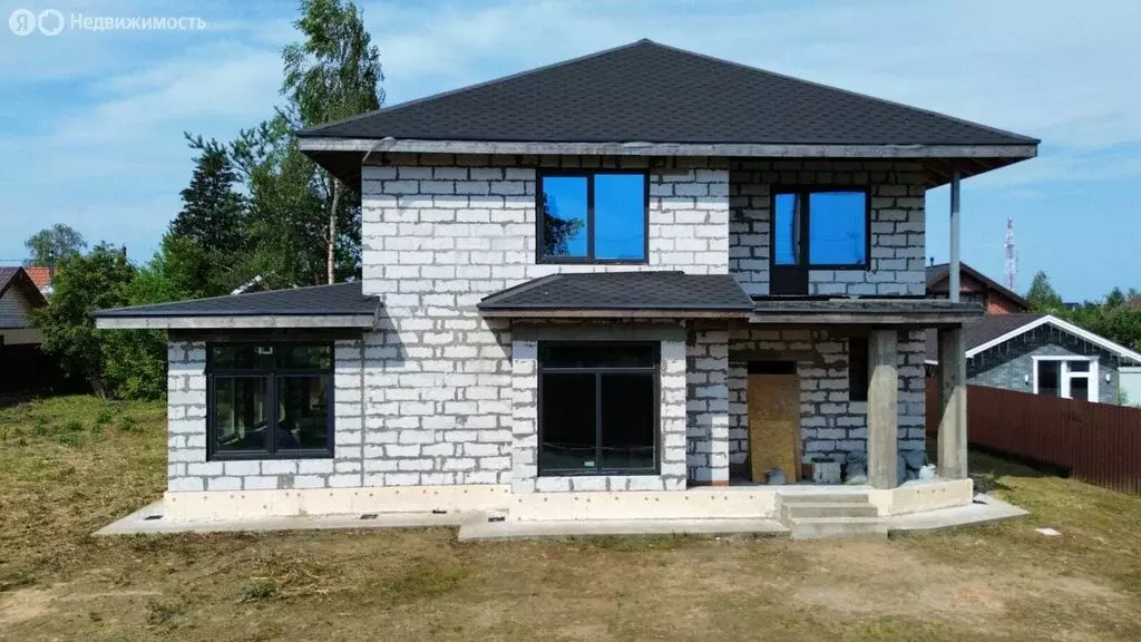 Дом в городской посёлок Рощино, Северная улица, 6А (221 м) - Фото 1