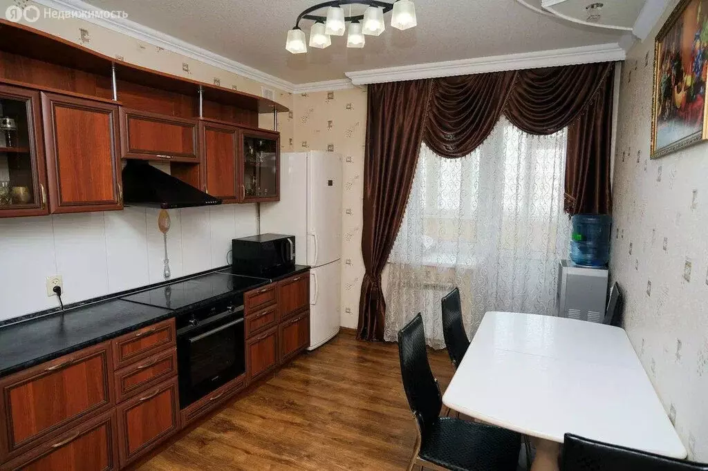 2-комнатная квартира: Казань, улица Серова, 51/11 (60.6 м) - Фото 0