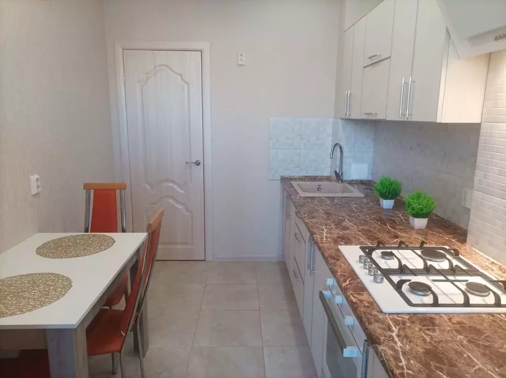 2-к кв. Марий Эл, Йошкар-Ола ул. Воинов-Интернационалистов, 32Б (50.0 ... - Фото 1