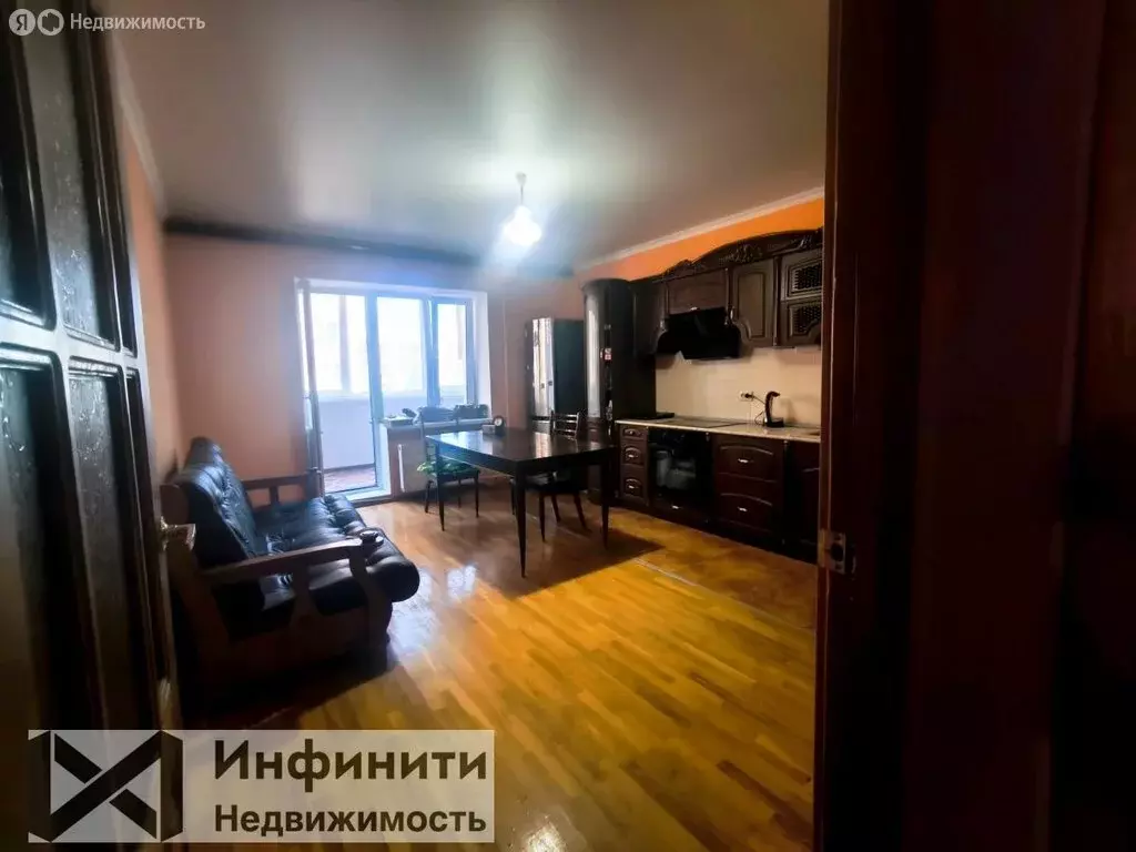 1-комнатная квартира: Ставрополь, улица Доваторцев, 86/1 (57.4 м) - Фото 1