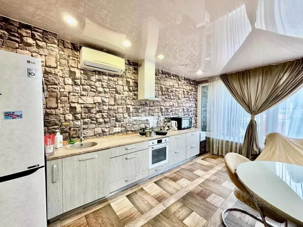 1-к кв. Крым, Алушта ул. Ленина, 21 (45.4 м) - Фото 2