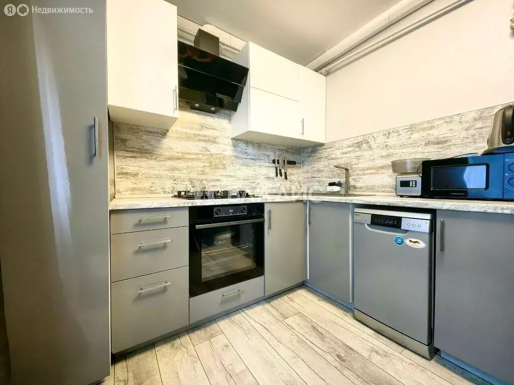 1-комнатная квартира: Смоленск, улица Попова, 86 (38 м) - Фото 0
