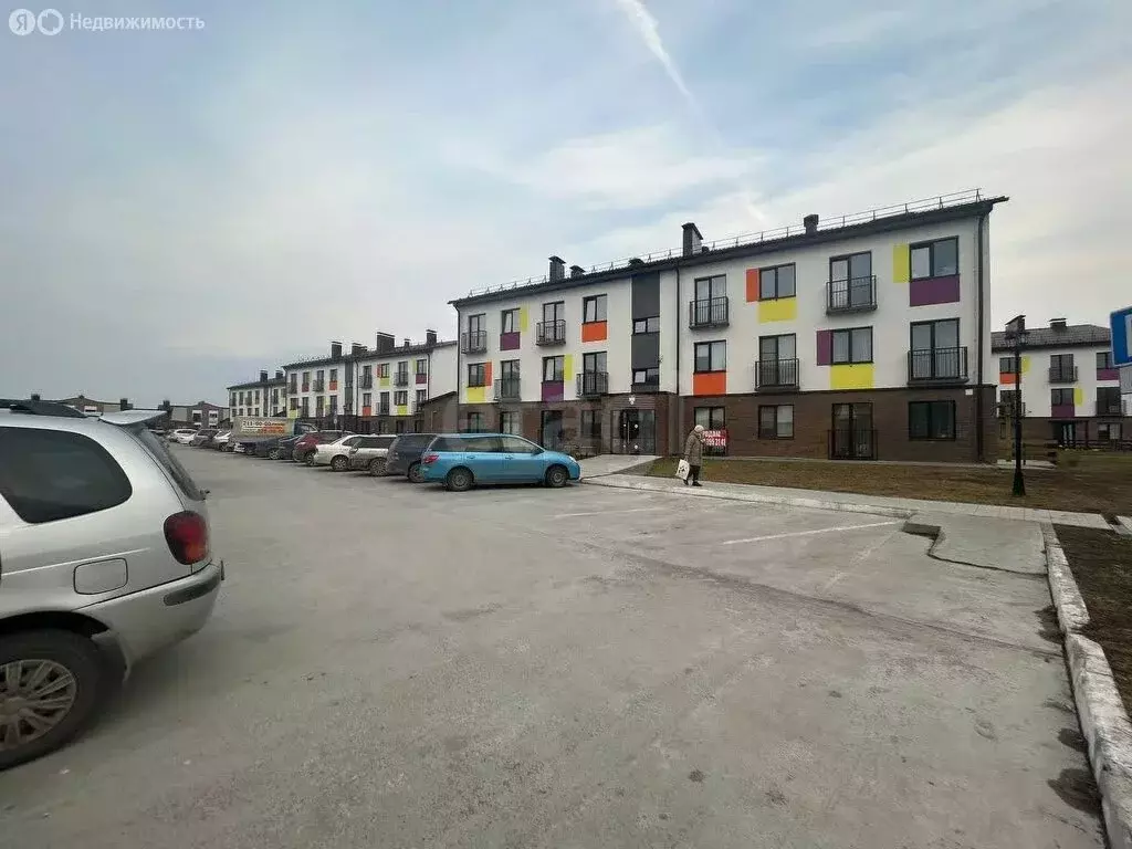 3-комнатная квартира: Октябрьский, жилой комплекс Французский квартал ... - Фото 2