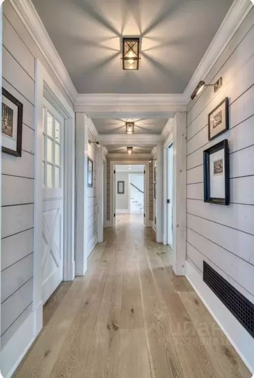 Дом в Иркутская область, Иркутск ул. Баррикад, 35 (227 м) - Фото 1