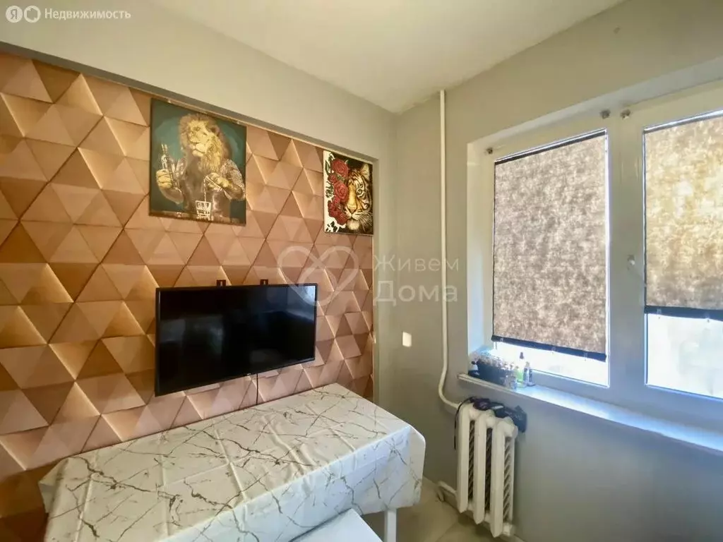 2-комнатная квартира: Волгоград, Дубовская улица, 10 (45.4 м) - Фото 1