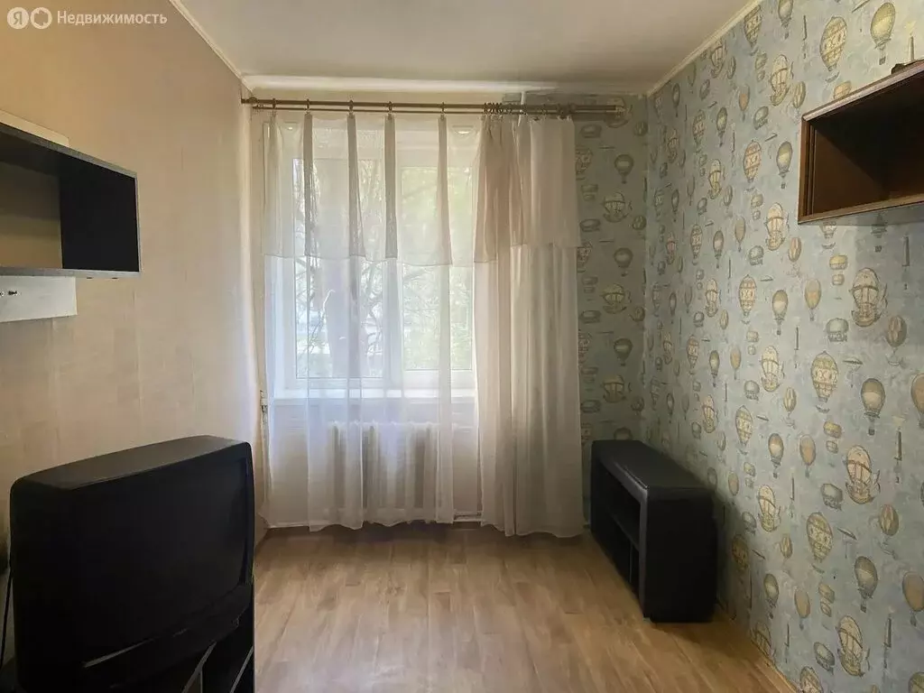 1к в 4-комнатной квартире (12 м) - Фото 2