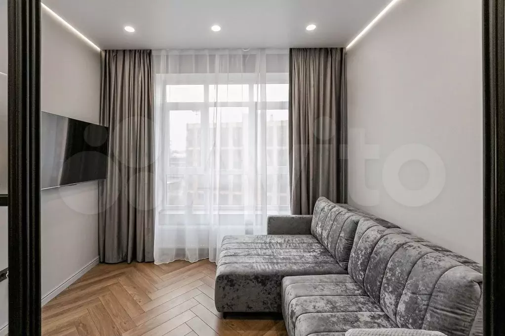 1-к. квартира, 43 м, 6/9 эт. - Фото 1