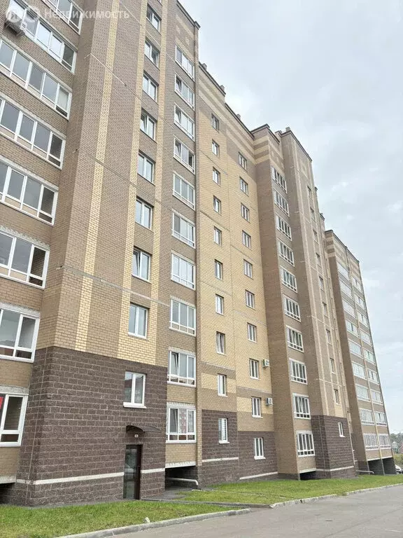 2-комнатная квартира: Октябрьский, Московский проспект, 20 (49 м) - Фото 0