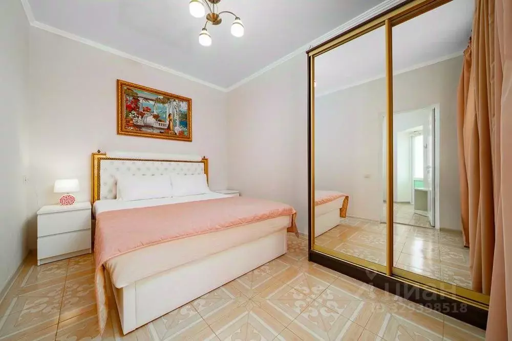 Комната Крым, Саки 13 сектор, 1Л (35.0 м) - Фото 1