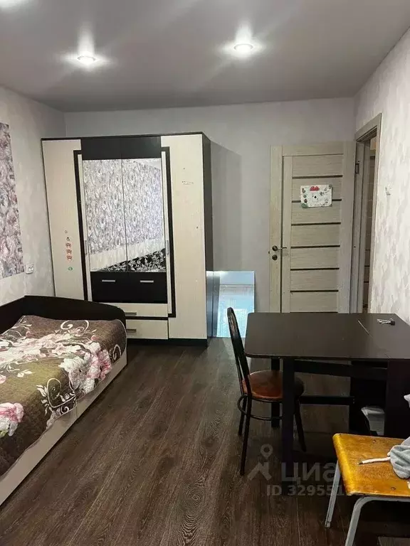 Комната Ленинградская область, Гатчина ул. Карла Маркса, 8А (17.0 м) - Фото 1