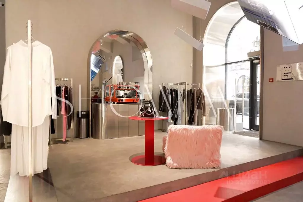 Помещение свободного назначения в Москва ул. Петровка, 18 (146 м) - Фото 1