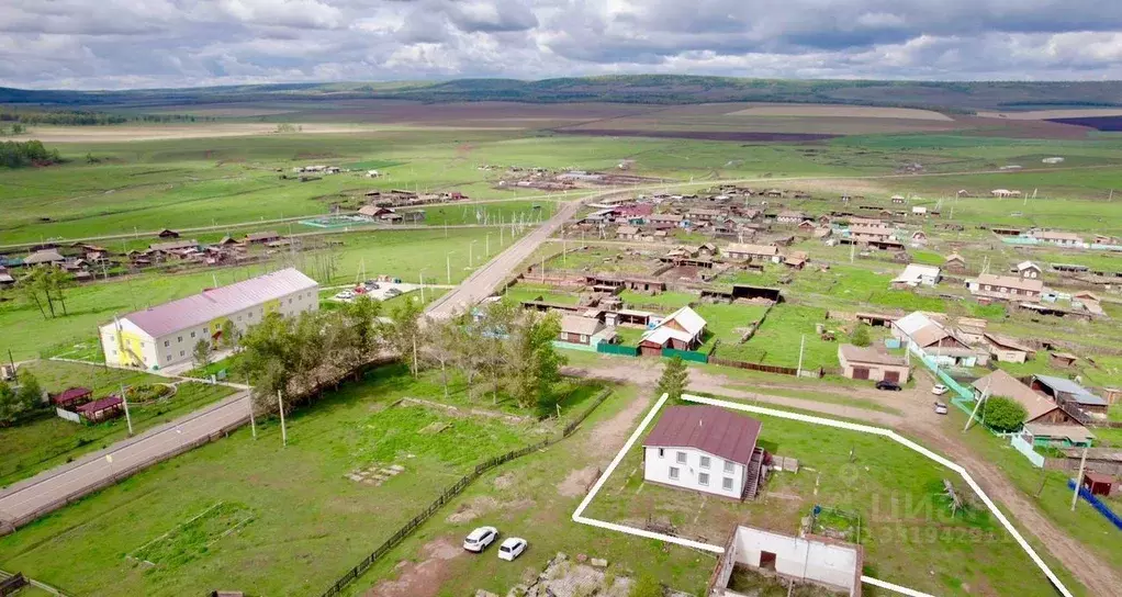 Дом в Иркутская область, Баяндаевский район, с. Нагалык пер. Школьный, ... - Фото 2