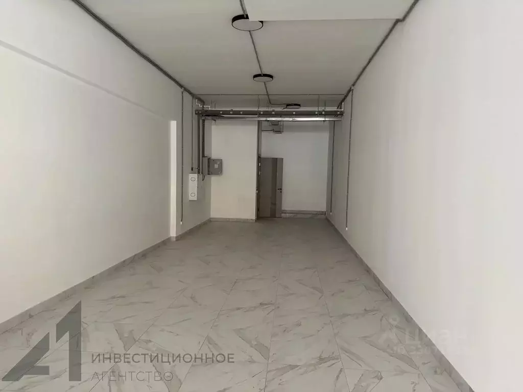 Помещение свободного назначения в Тюменская область, Тюмень Заречный ... - Фото 1