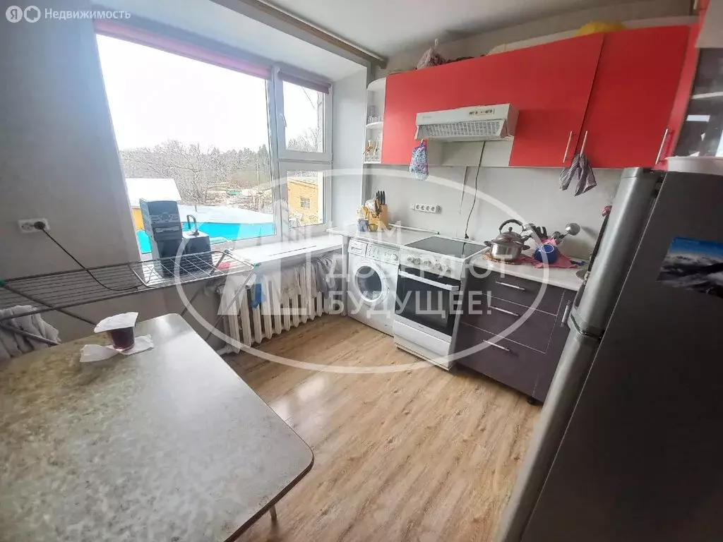 3-комнатная квартира: Кудымкар, улица Авиаторов, 1 (53.1 м) - Фото 1