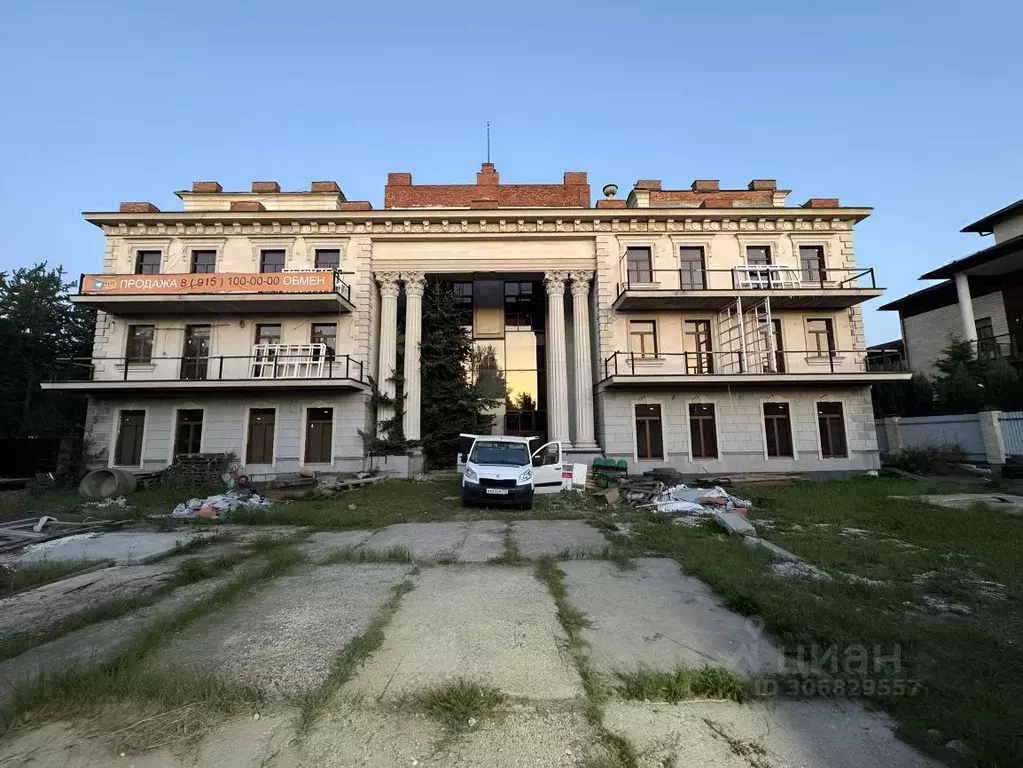 коттедж в московская область, одинцовский городской округ, с. . - Фото 0