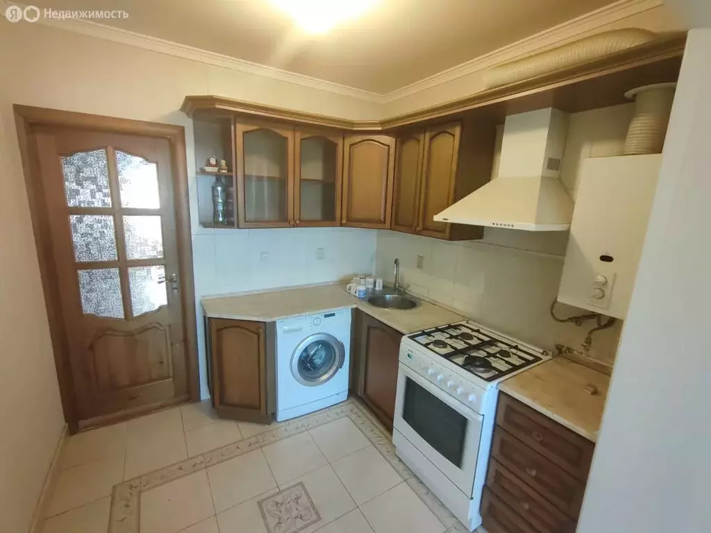 4-комнатная квартира: Владикавказ, проспект Коста, 292к1 (84 м) - Фото 0