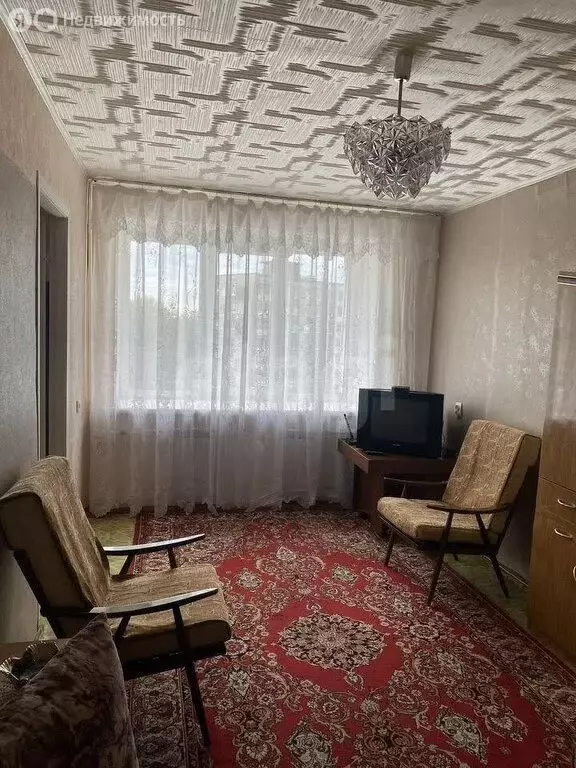 3-комнатная квартира: Пермь, улица КИМ, 17 (57 м) - Фото 0