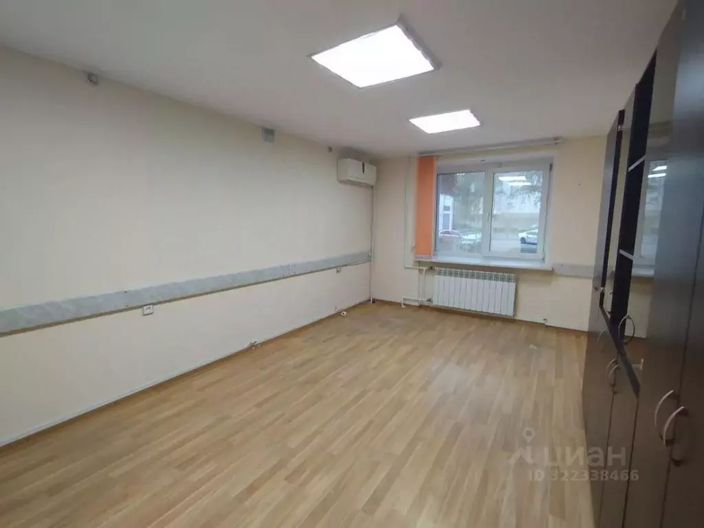 Офис в Татарстан, Набережные Челны ул. Академика Рубаненко, 8 (180 м) - Фото 1