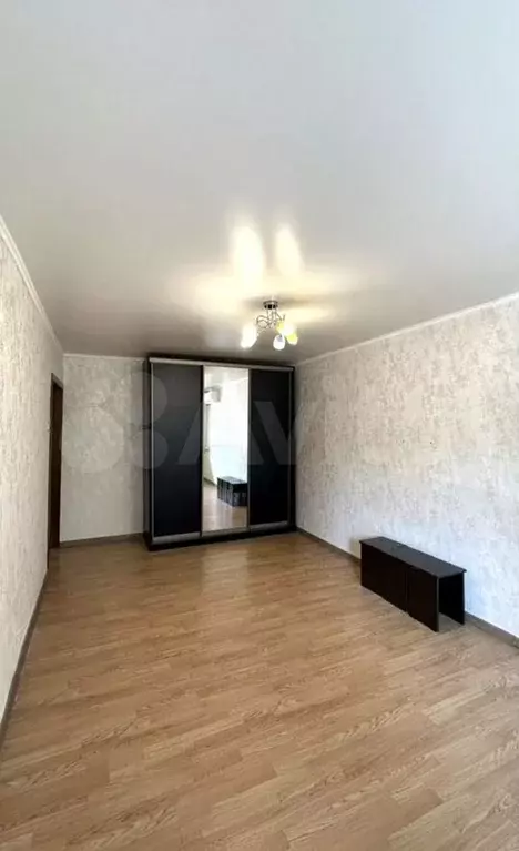 1-к. квартира, 35 м, 1/5 эт. - Фото 1