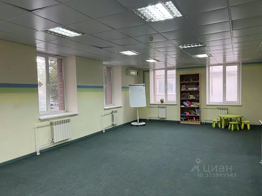 Помещение свободного назначения в Волгоградская область, Волжский ... - Фото 1