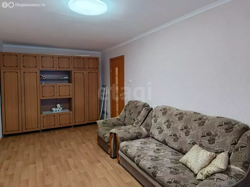 1-комнатная квартира: Остров, микрорайон Строитель, 16 (36.5 м) - Фото 2