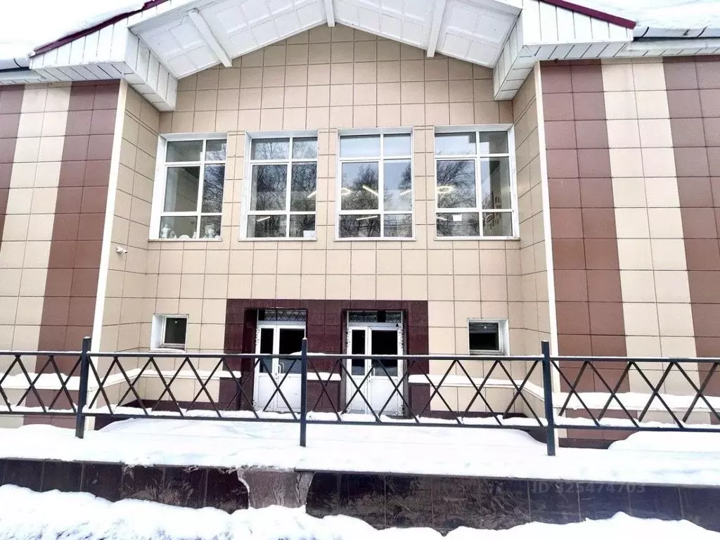 Помещение свободного назначения в Удмуртия, Ижевск Красногеройская ... - Фото 2