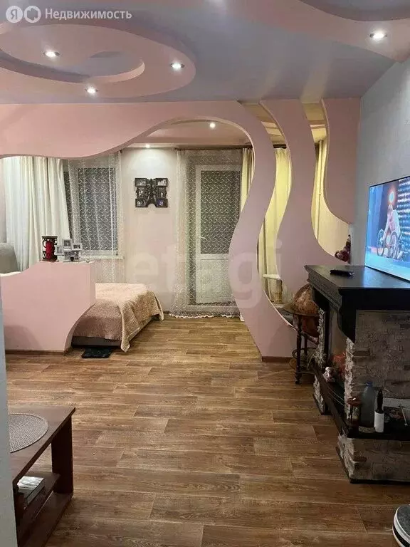 2-комнатная квартира: Саратов, улица имени Ф.А. Блинова, 1 (68.4 м) - Фото 2