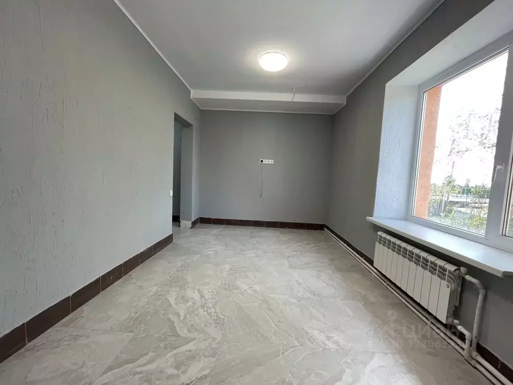 Комната Самарская область, Сызрань Базарная пл., 10 (17.0 м) - Фото 2