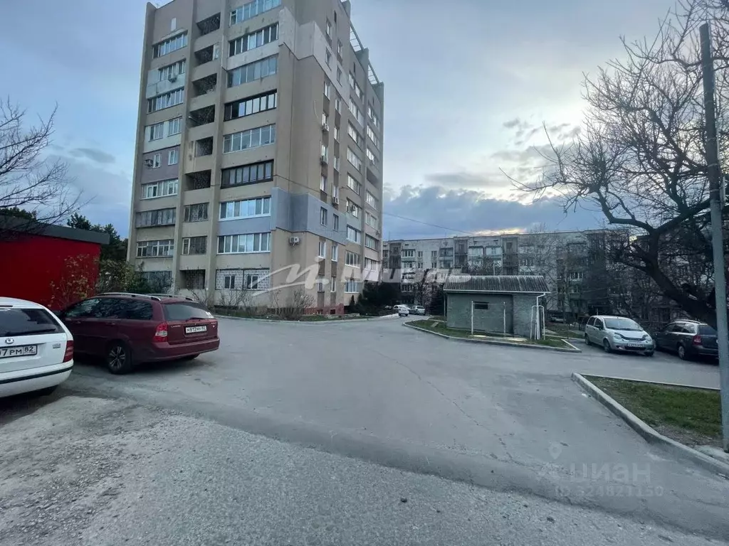 2-к кв. Крым, Симферополь ул. 51-й Армии, 111 (48.0 м) - Фото 2