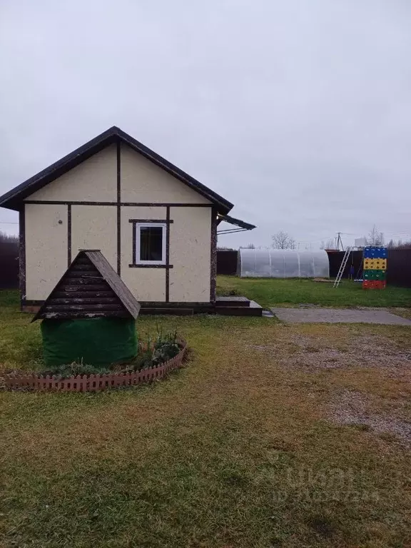 Дом в Новгородская область, Новгородский район, Ракомское с/пос, д. ... - Фото 0